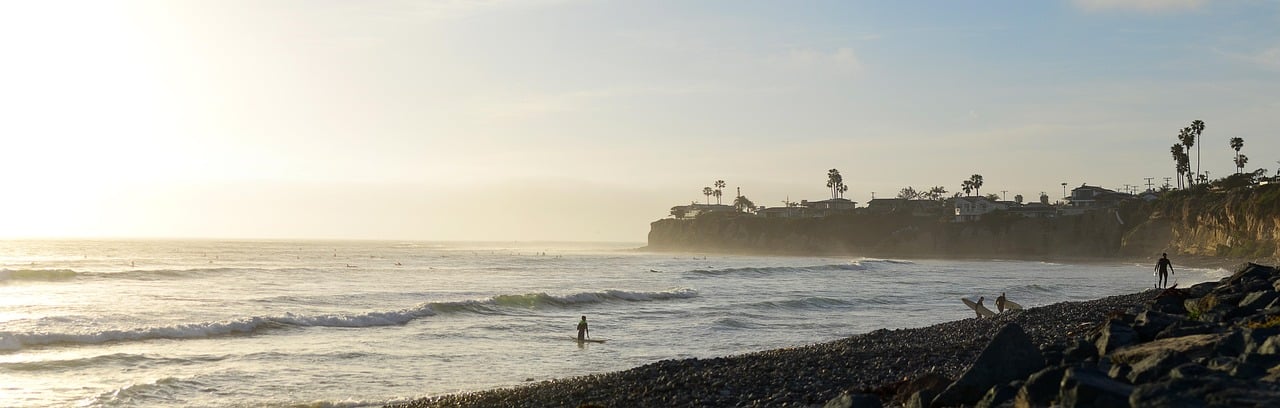 Pacific Beach point surfing